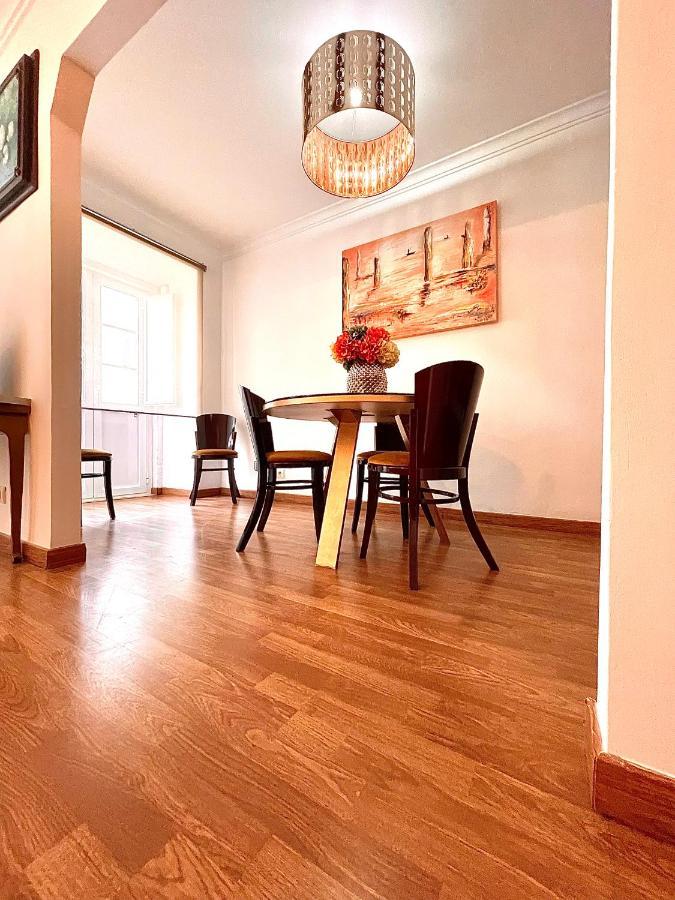 Santos Luxos Apartment ลิสบอน ภายนอก รูปภาพ